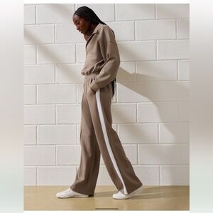 BNWT Abercrombie YPB neoKNIT Long-Sleeve Half-Zip Jumpsuit